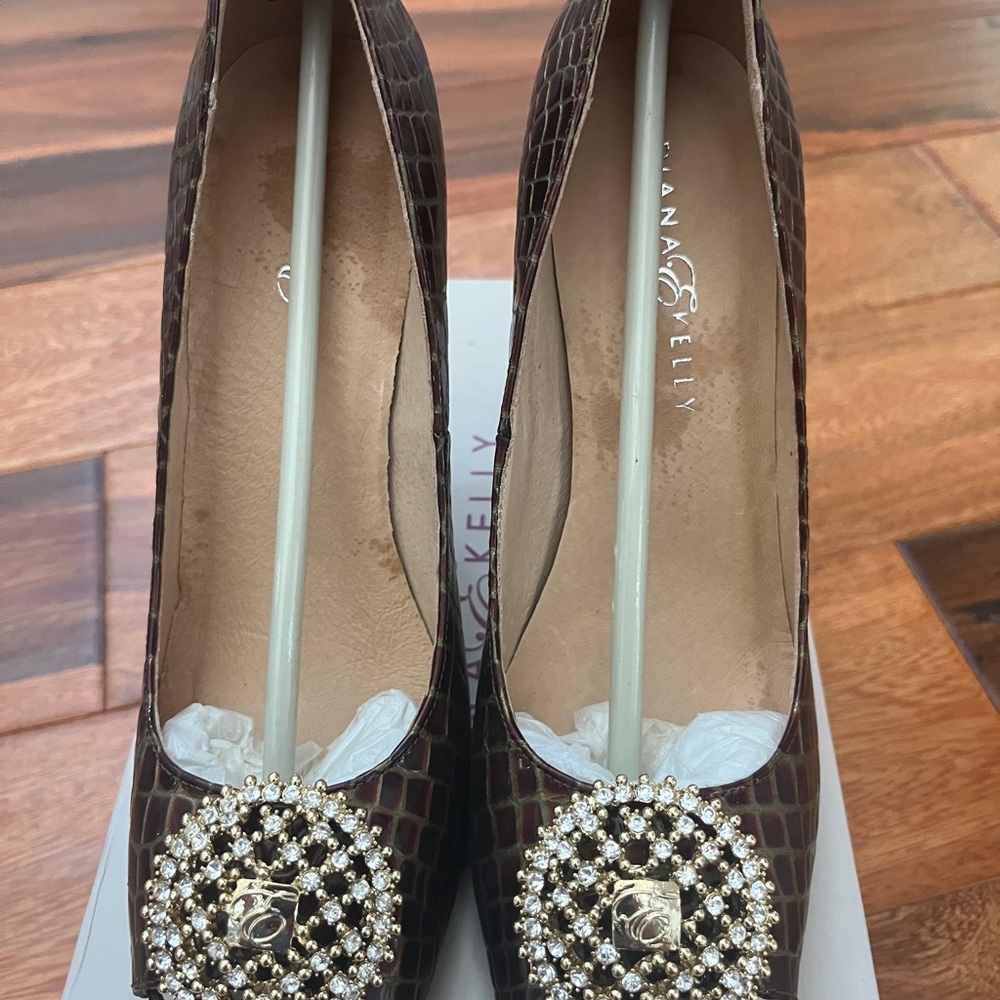 Diana E Kelly Brown Crocodile Patterned Dressy Heels NIB size 8